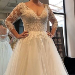 Allure Bridal gown 3154